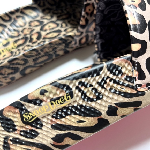 NWOB Skechers x Snoop Dogg Dr. Bombay Leopard Slide Sandals Men’s 10 Animal - Picture 5 of 8